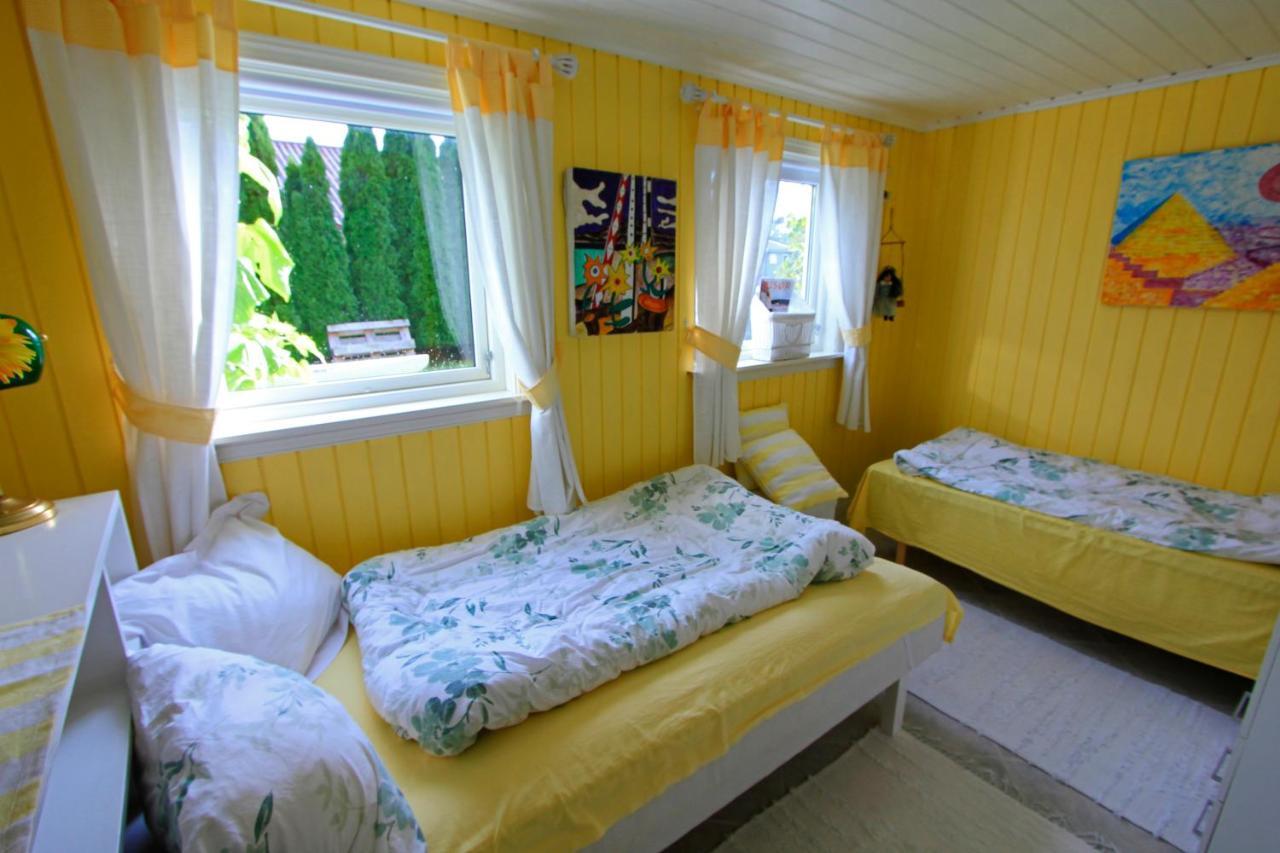 Risor Bed & Breakfast, Randvik Strand Ngoại thất bức ảnh
